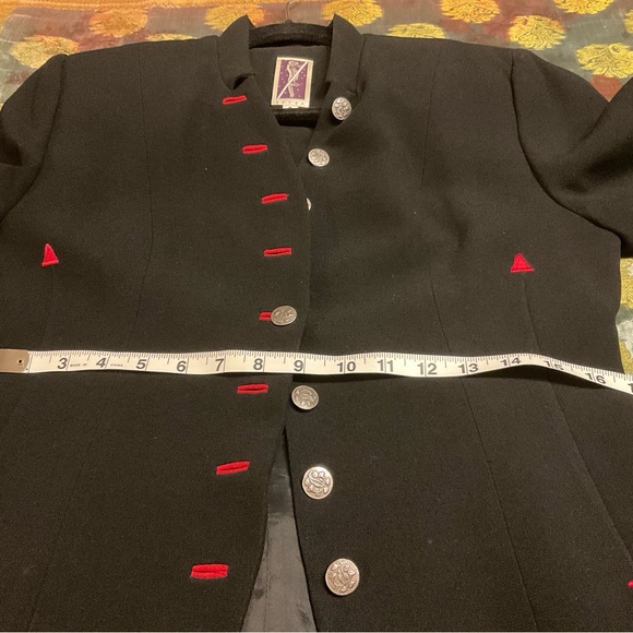 Zelda Black Blazer with red treads and red triangle - Perfect condition - Picture 8 of 8